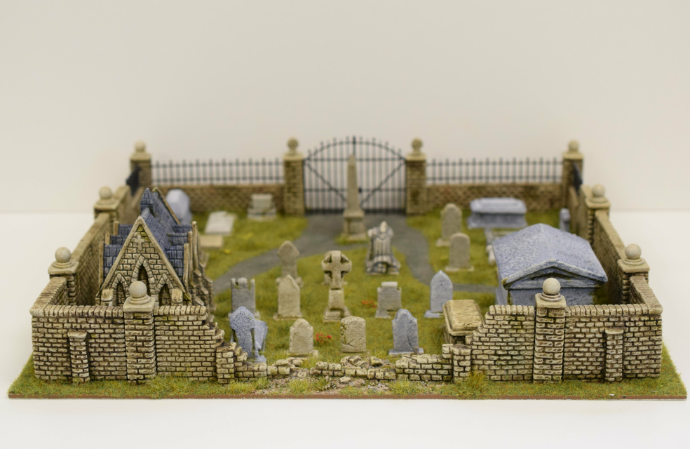 Details about   Archistories Z Scale 408181 Cemetery Graveyard Mausoleum Graves Kit $0 SHIP 