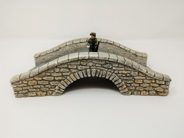 Atherton Scenics Painted Civil War Triple Arch Stone Bridge 9900 